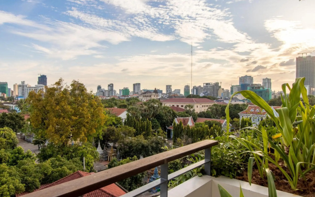 Penh House Jungle Addition