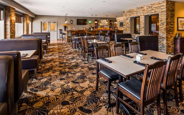 Best Western Plus Nor'wester Hotel & Conference Centre