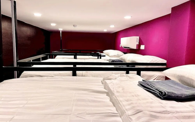 Arena Esports Hotel At Bugis Village