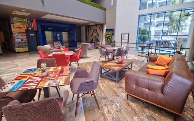 Ramira City Hotel - Adults Only