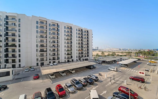 Silkhaus Luxury Canal View 1bdr Yas Island