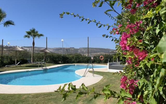 Lotus 2341 Golf beach & swimming pool