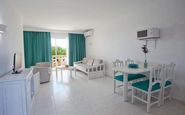 Apartamentos Sol Romántica by DOT Suites