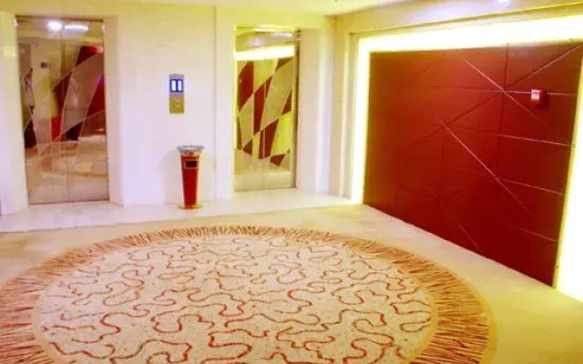 Oriental Hawaii Holiday Hotel