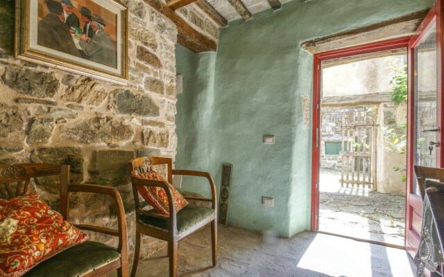 Beautiful Apartment in Villagrande di Monteco With 2 Bedrooms