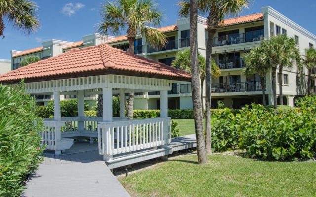 Land's End 403 Building 10 Fully Updated / Beachfront Condo!