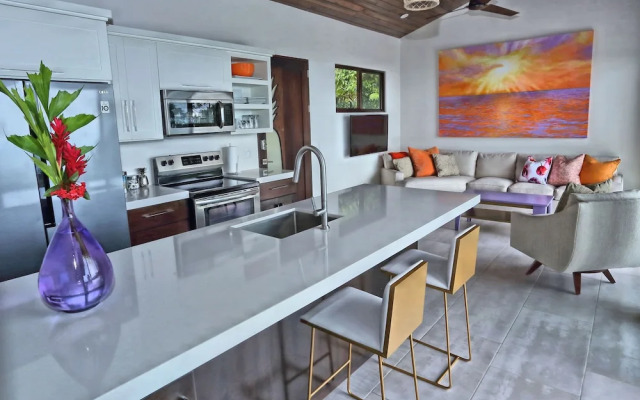 Golden Pineapple Villas