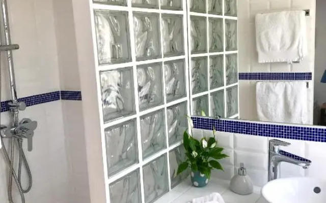 Le 1835, Studio Bleu-Coton