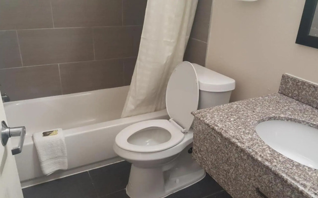 Regency inn and Suites