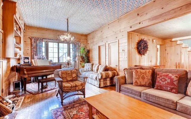 Barbee Cottage | Aspen Vacation Rental