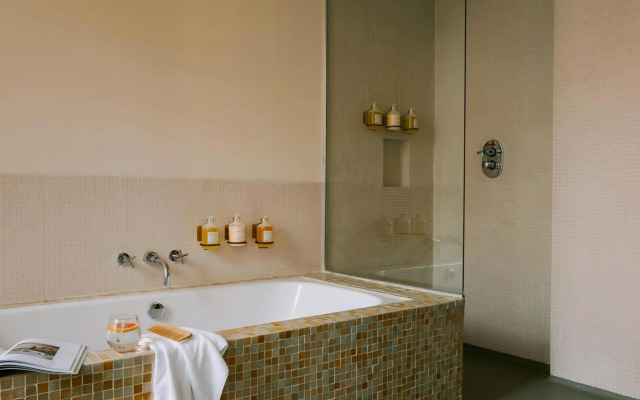 Chambers Hotel Central Park South, Sonder by Marriott Bonvoy