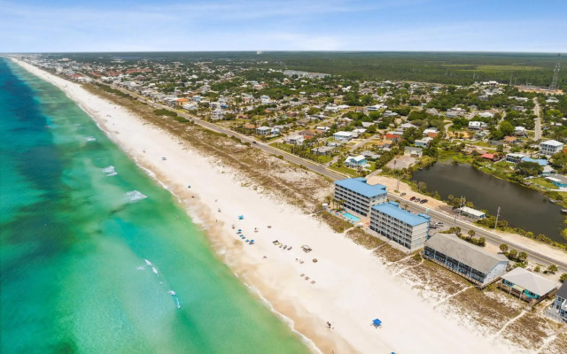 Sugar Sands Beachfront Hotel, a By The Sea Resort