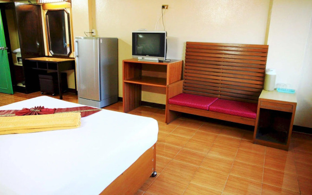 Seashore Pattaya Resort