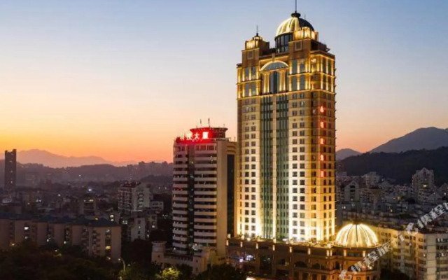 Fuzhou Meilun Hotel