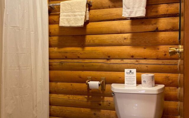 Denali Crow's Nest Cabins