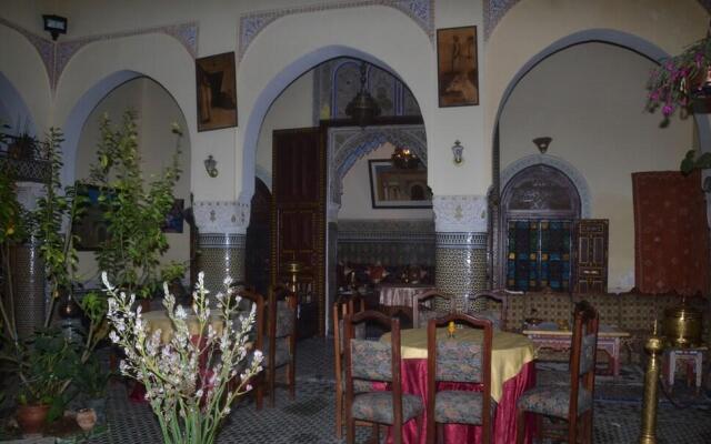 Riad Ines-Palace