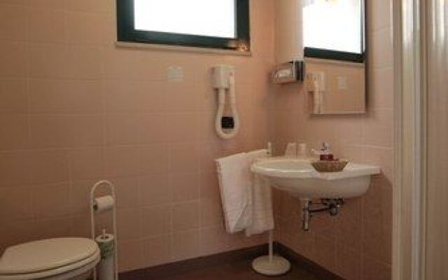 Kaire Hotel
