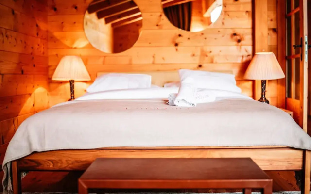 Hideway Chalet Gamsgluck With Pool and Sauna