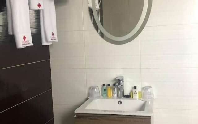 Lorenzo Hotel & Resorts