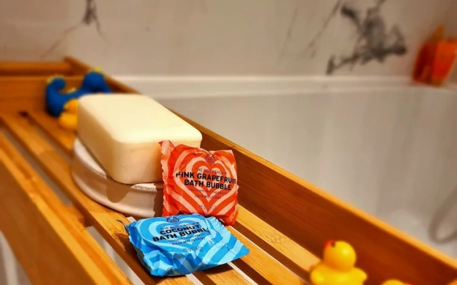 Unique Victorian Apartment in Edinburgh