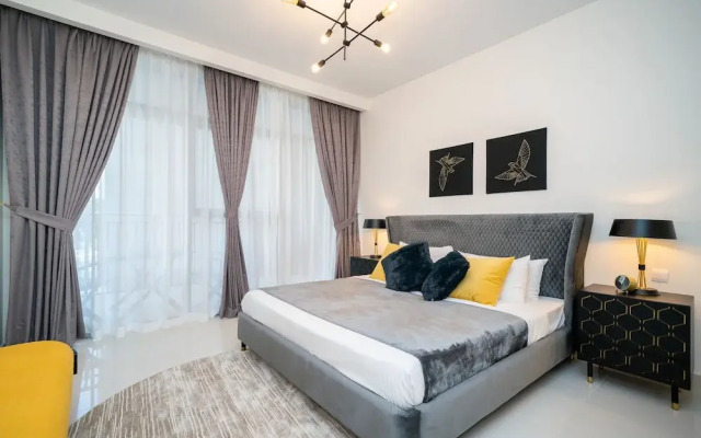 HiGuests - Boulevard Crescent Tower 2
