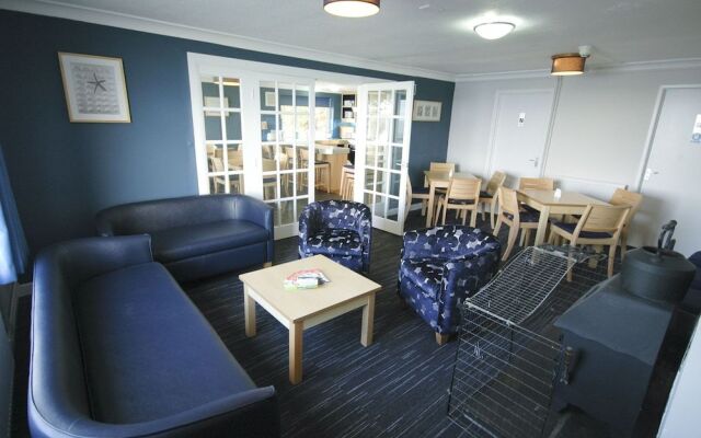 Hostel YHA Poppit Sands