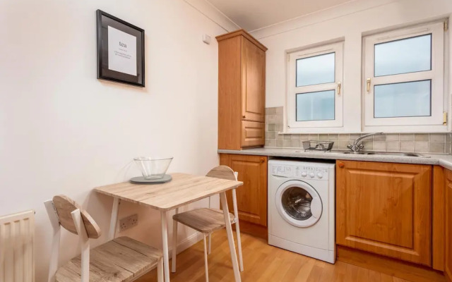 Millbrae Residence - Donnini Apartments