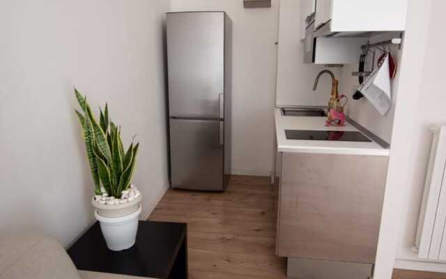 Sunny Apartment Bari