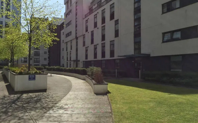 West End Apartments