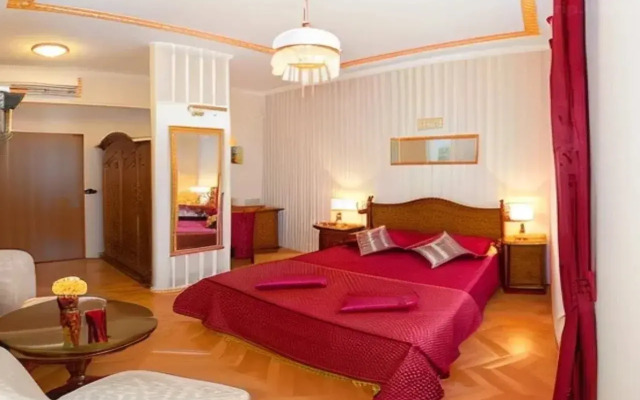Unique Luxury Rooms