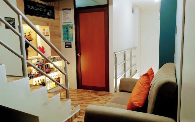 Hostal TOSCANO SUITES