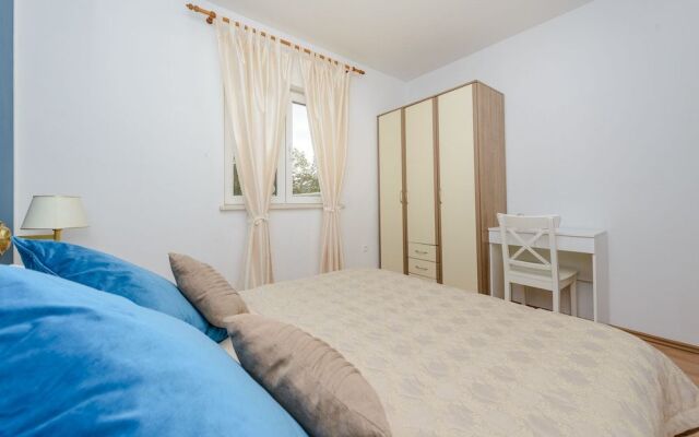 Apartments Maris