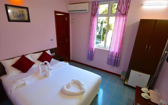 Coral Queen Inn