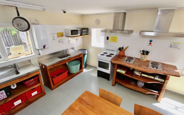 Rucksacker Backpacker Hostel