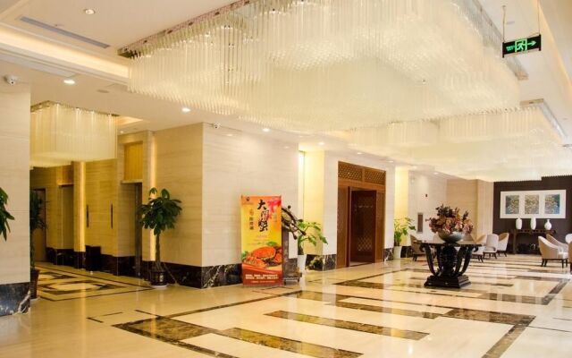 Seasons Meridien Boutique Hotel