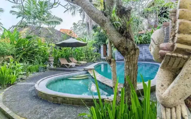 Sari Bungalow
