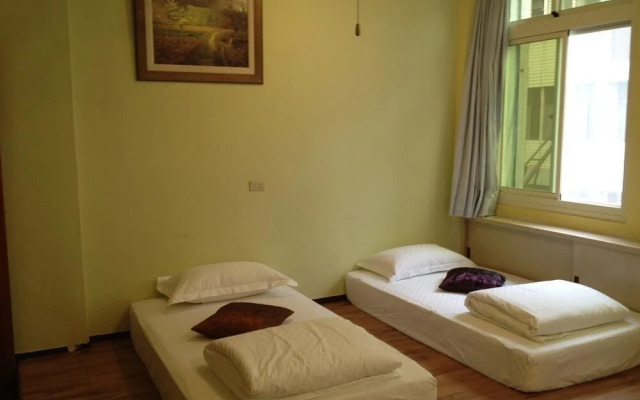 Handy Hostel
