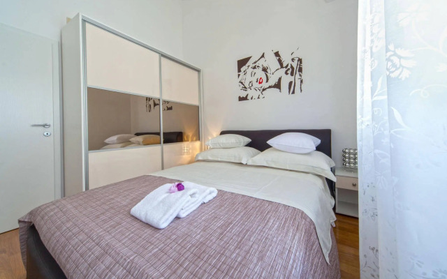 Madrugada apartments