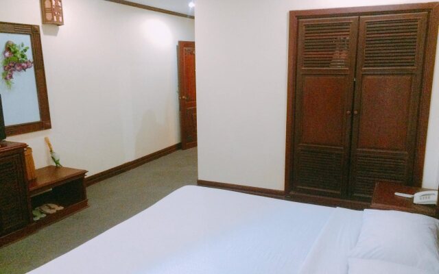 Lane Xang Hotel