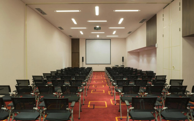 Holiday Inn Express Jakarta Pluit Citygate by IHG