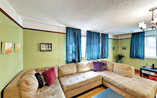 1734 Charleston (1655-161089) - 2 Br Home