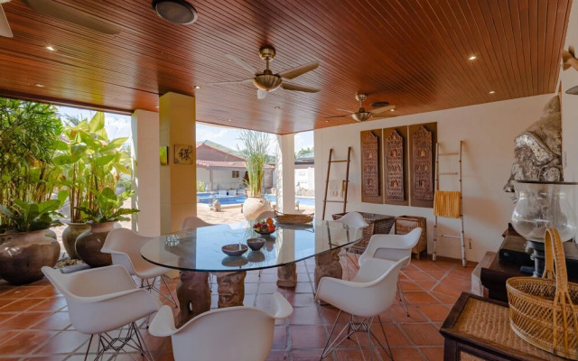 Tropical 6 Bedroom Villa Sanctuary