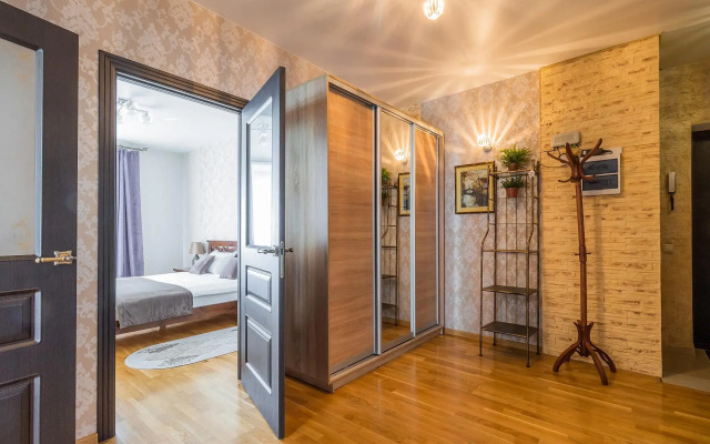 Апартаменты на Родионова 192