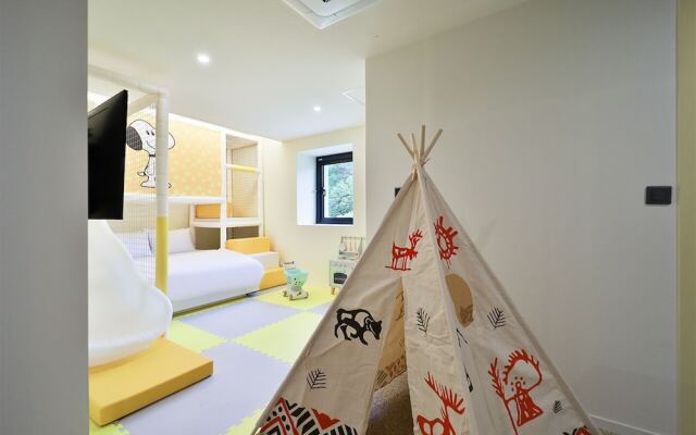 Doan Kids Hotel