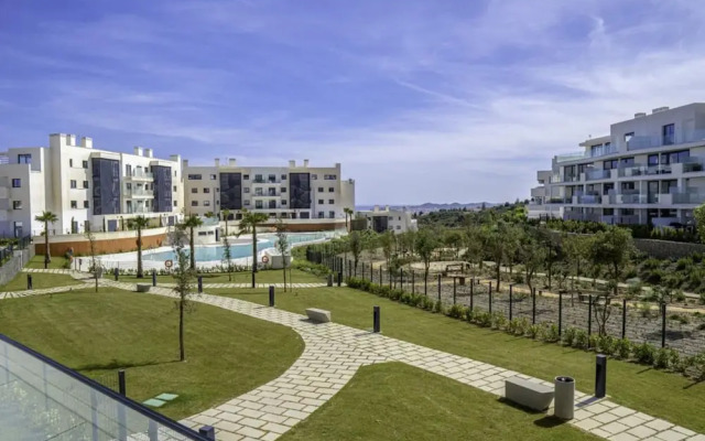 Stylish Apartment With Large Terrace in Higueron