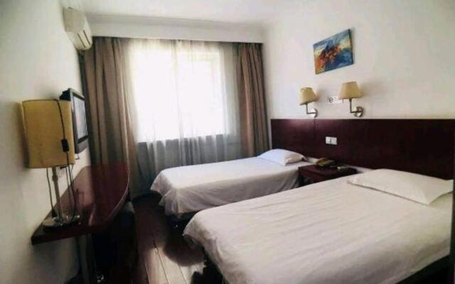 Happy Time Luxury Hotel (Beijing Fengtai Railway Station Jijiamiao Subway Station)