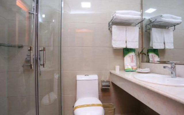 Feng Feng Grand Hotel