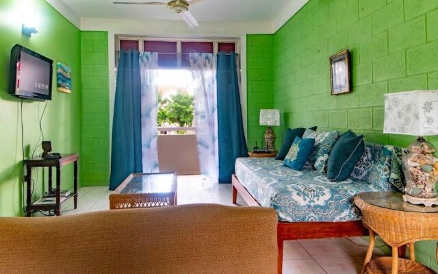 Ocho Rios Boardwalk Apartment