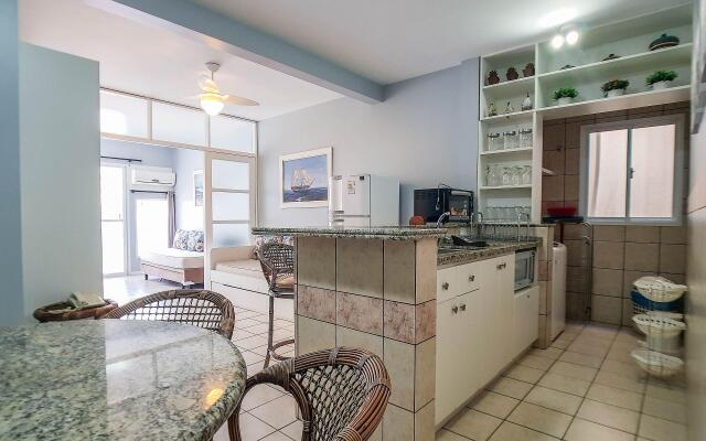 Apartamento para 6 pessoas frente piscina - HB37F