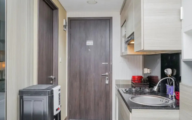 Best and Sweet Homey Studio Bintaro Icon Apartment